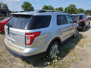2014 Ford Explorer XLT - Exterior Rear Right Corner Image